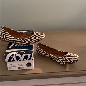 Lucky Brand chevron flats size 9M worn once
